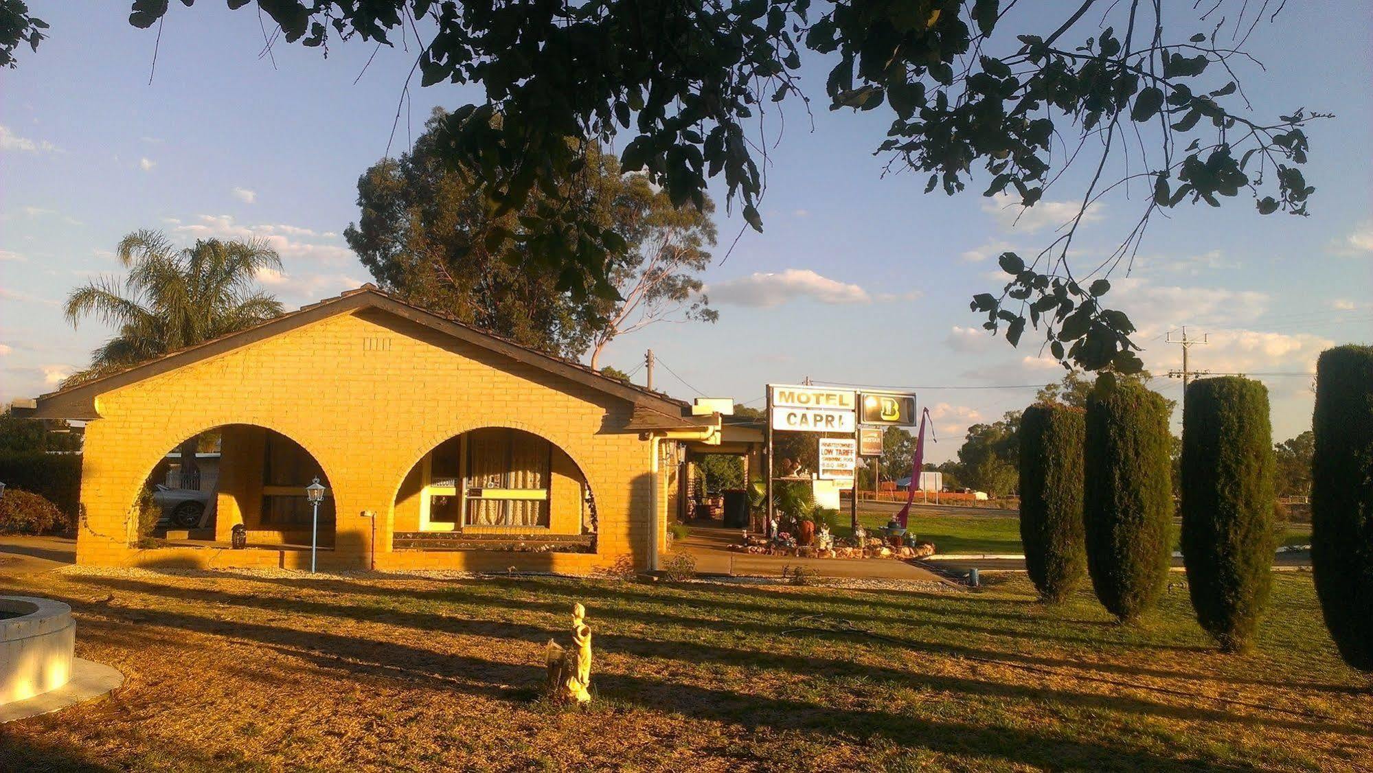 Capri Motel Balranald Exterior foto